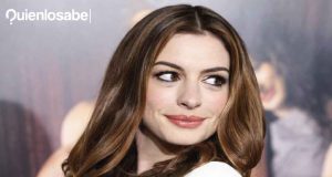 Anne Hathaway furor #pillowchallenge