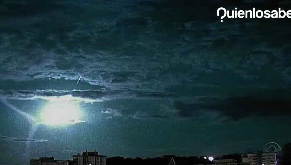 Las imágenes del meteorito que cayó al sur de Brasil. Meteorito Brasil imágenes