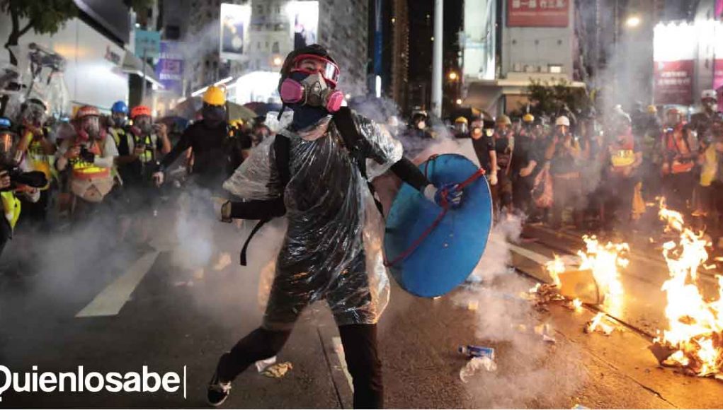 China se tomó Hong Kong por la fuerza. China Hong Kong fuerza
