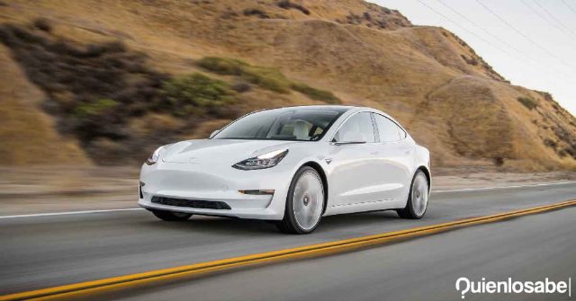 Tesla Model 3 2021