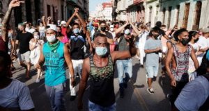 por qué hay protestas en Cuba