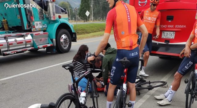 Egan Bernal sufre grave accidente en el norte de Bogotá. (Video) Egan Bernal accidente