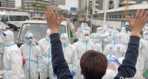 protestas en Shanghái por normas de confinamiento