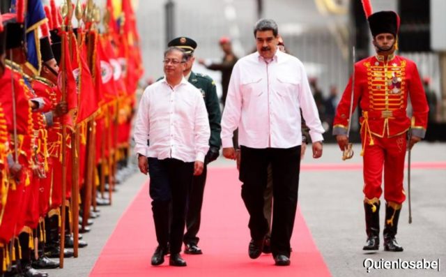 ການ​ພົບ​ປະ​ລະ​ຫວ່າງ Petro ແລະ Maduro