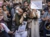 Irán cede ante las protestas