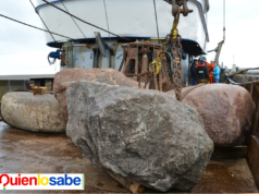 Greenpeace lanza Piedras al mar