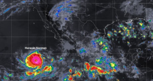 La tormenta tropical norma se convirtió la tarde del miércoles en un huracán mientras avanzaba sobre aguas del Pacífico mexicano