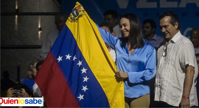 María Corina Machado arraso en las Primarias. María Corina Machado ha ganado este domingo las primarias de la oposición en Venezuela y se perfila como la principal competidora de Nicolás Maduro en las elecciones presidenciales