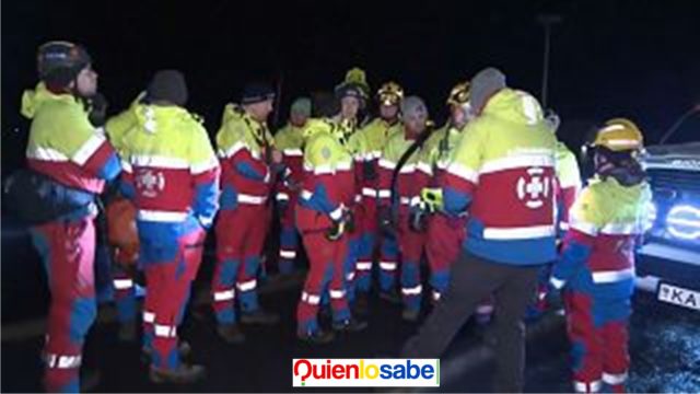 Las autoridades de Islandia están en alerta por la actividad volcánica que se ha presentado las ultimas horas al suroeste del país.