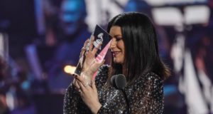 La cantante Laura Pausini también comento en el programa que sufría de taquicardia supraventricular paroxística