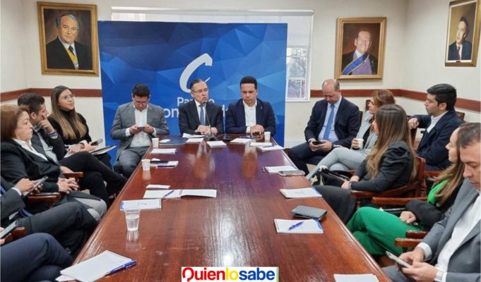 Partidos políticos no acompañaran la Reforma a la Salud.