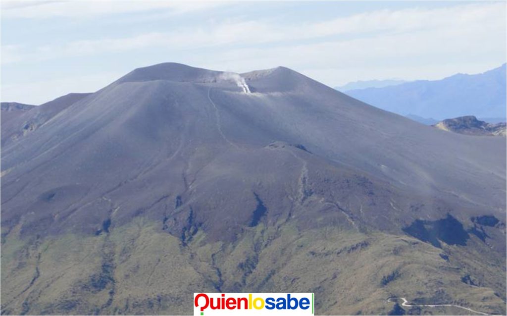 El volcán Puracé, el cual pertenece a la cadena volcánica de los Coconucos, se haya en alerta Volcánica