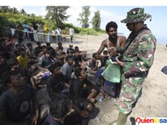 Musulmanes llegan a las costas de Indonesia procedente de Bangladesh. 300 musulmanes llegarían a las costas de Indonesia por lo menos 300 musulmanes rohinya.