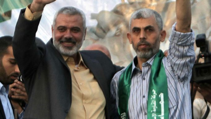 Lideres de Hamás visitan el Cairo en busca de una nueva tregua.