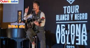 Ricardo Arjona se despide de los escenarios por problemas de salud.