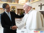 Gustavo Petro propuso hacer un ciclo con el ELN luego de su visita al Vaticano. Gustavo Petro propone al Vaticano como sede de un ciclo con el ELN.