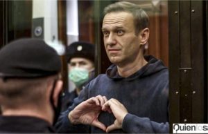 El mayor opositor de Vladimir Putin, Alekséi Navalni murió en una cárcel esperando ser canjeado.