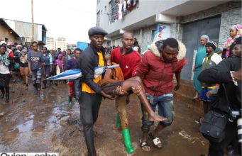 Nairobi registra fuertes inundaciones por las fuertes lluvias de los últimos días.